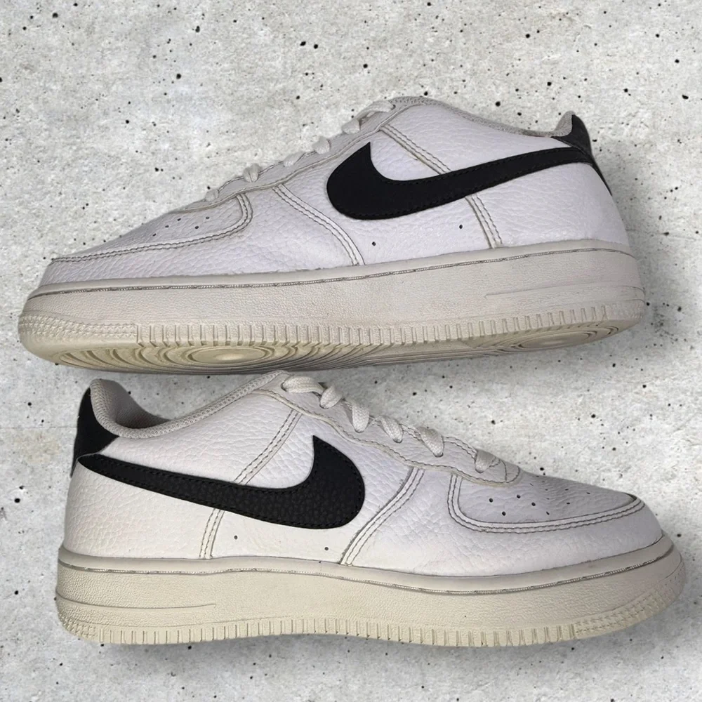 Nike Air Force One size 6Y
